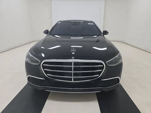 Used 2021 Mercedes-Benz S 580 4MATIC Sedan w/ Warmth & Comfort Package image 3