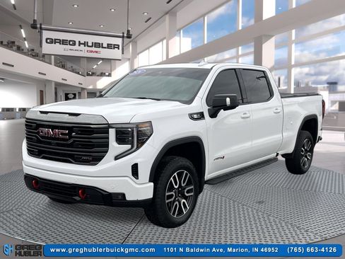 Used 2024 GMC Sierra 1500 AT4 w/ AT4 Premium Package image 9
