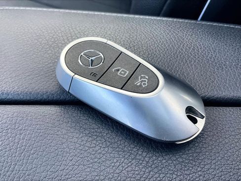 Used 2023 Mercedes-Benz EQE 350+ SUV w/ Exclusive Trim Package image 14