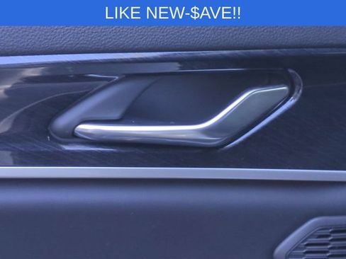 Used 2025 Jeep Grand Cherokee Trailhawk w/ Advanced Protech Group II AWD/4WD image 29
