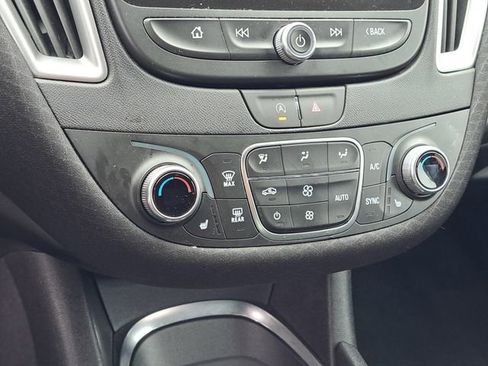 Used 2024 Chevrolet Malibu LT w/ Midnight Edition image 14