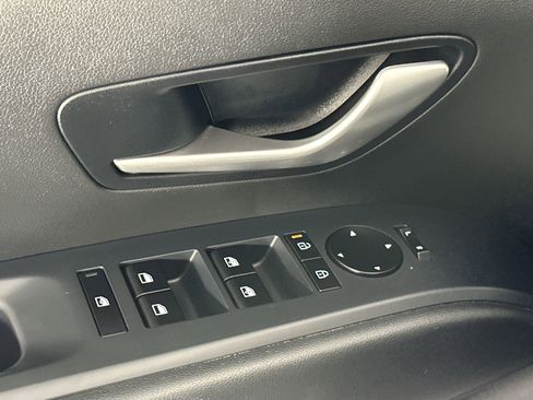 Used 2025 Hyundai Santa Cruz SEL image 17