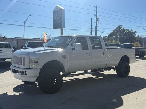 Used 2008 Ford F250 Lariat image 1