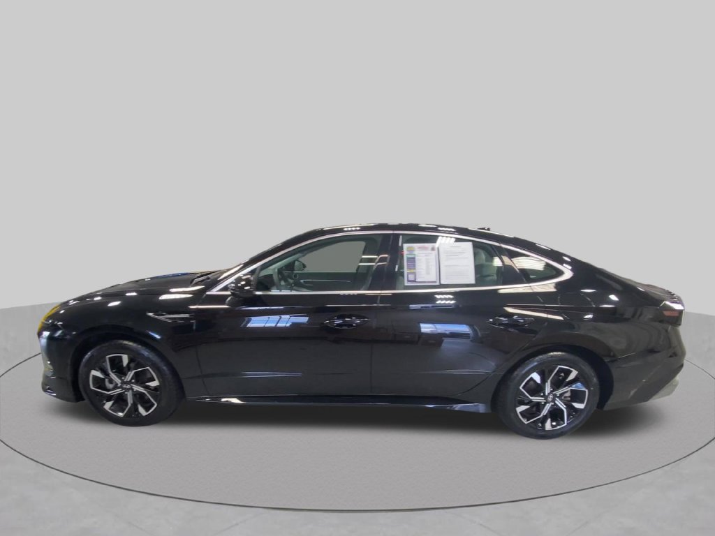 Used 2025 Hyundai Sonata SEL FWD image 6
