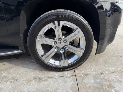 Used 2019 GMC Yukon XL SLT image 71