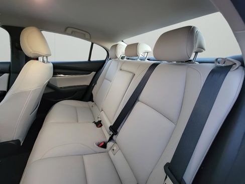 Used 2019 MAZDA MAZDA3 Sedan w/ Preferred Package image 25