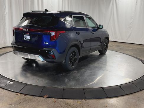 New 2026 Kia Seltos EX image 8