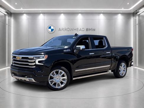 Used 2025 Chevrolet Silverado 1500 High Country AWD/4WD image 1