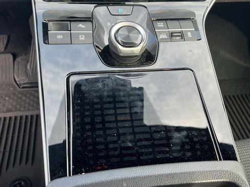 Used 2025 Toyota bZ4X AWD w/ Weather Package image 36