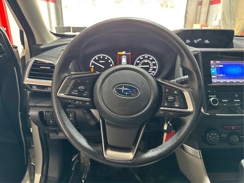 Used 2020 Subaru Forester AWD/4WD image 17