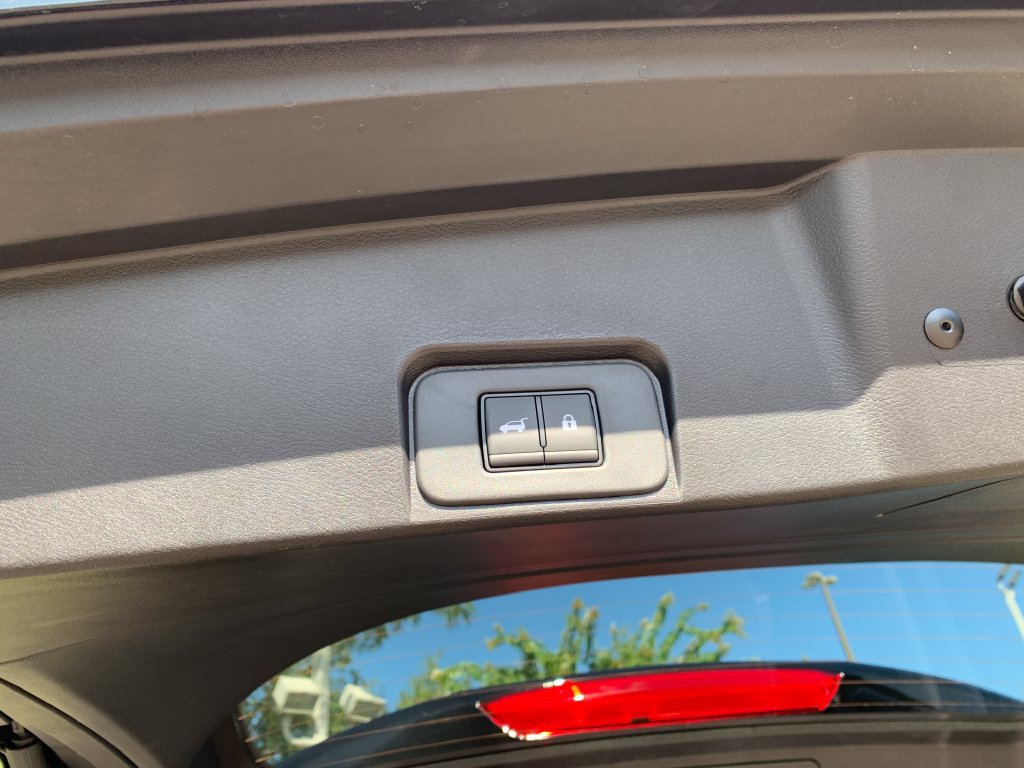New 2026 Nissan Rogue Dark Armor FWD image 7