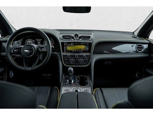 Used 2023 Bentley Bentayga Speed image 4