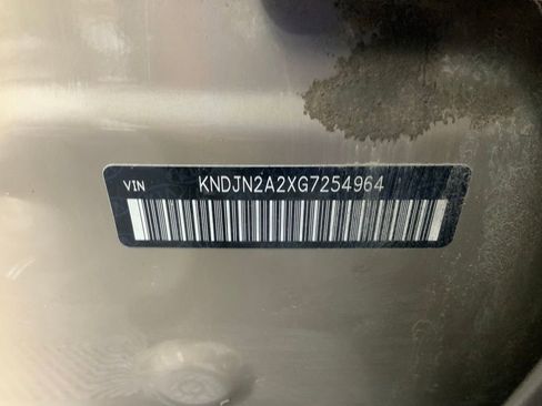 Used 2016 Kia Soul image 34