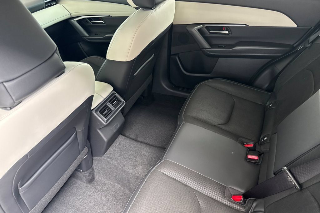 New 2026 MAZDA CX-5 Preferred AWD/4WD image 14