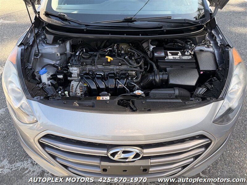 Used 2016 Hyundai Elantra GT FWD image 20