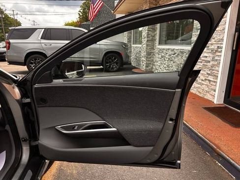 Used 2024 Lucid Air Touring AWD/4WD image 14
