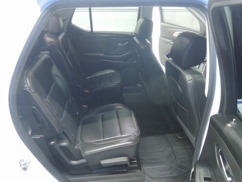 Used 2020 Chevrolet Traverse LT w/ LT Premium Package image 33