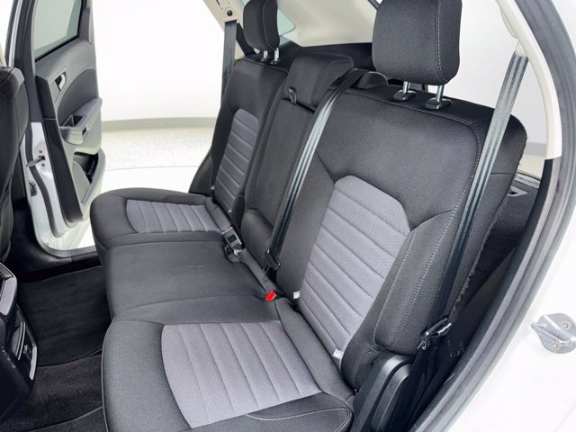 Used 2018 Ford Edge SE FWD image 22