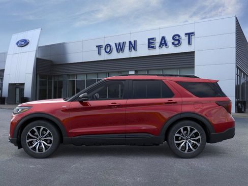 New 2026 Ford Explorer ST-Line image 3