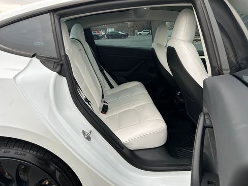 Used 2023 Tesla Model 3 Performance image 24