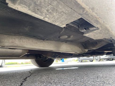 Used 2012 Toyota Camry LE image 14