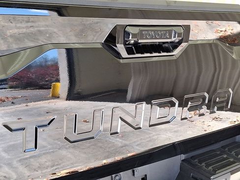 Used 2024 Toyota Tundra Platinum image 24