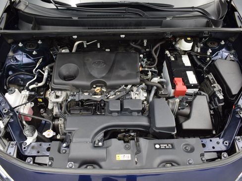 Used 2024 Toyota RAV4 XLE FWD image 9