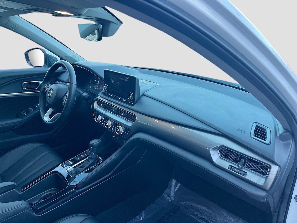 Used 2025 Acura Integra FWD image 29