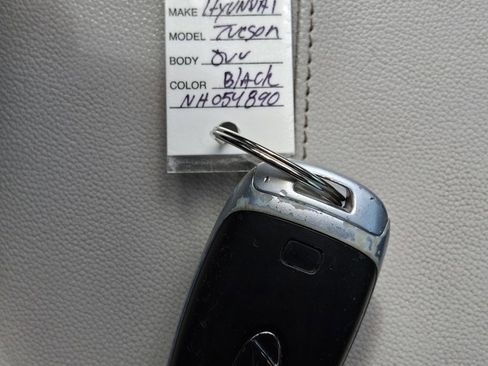 Used 2022 Hyundai Tucson SEL image 15