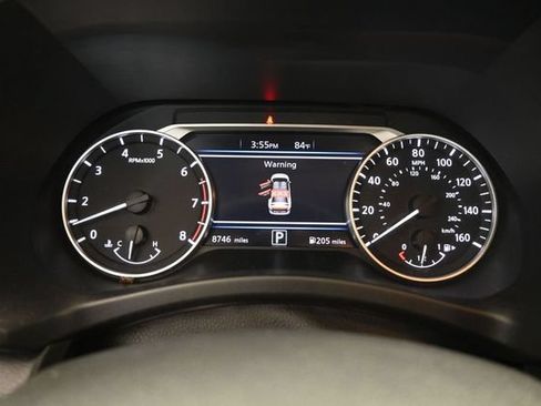 Used 2025 Nissan Sentra SR w/ Trunk Package FWD image 37