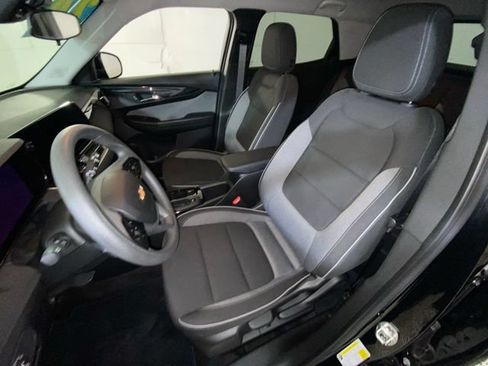 Used 2024 Chevrolet TrailBlazer LT FWD image 14