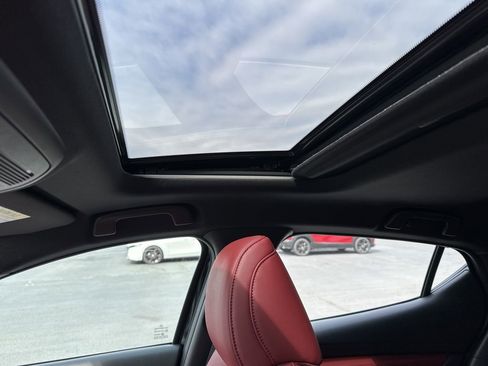 New 2026 MAZDA MAZDA3 2.5 S Hatchback w/ Premium Pkg image 38