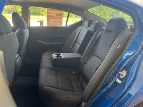 Certified 2025 Nissan Altima 2.5 SV FWD image 26