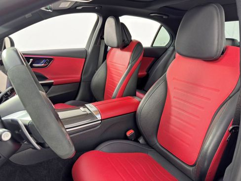 Used 2023 Mercedes-Benz C 43 AMG AMG C 43 w/ AMG Night Package image 42