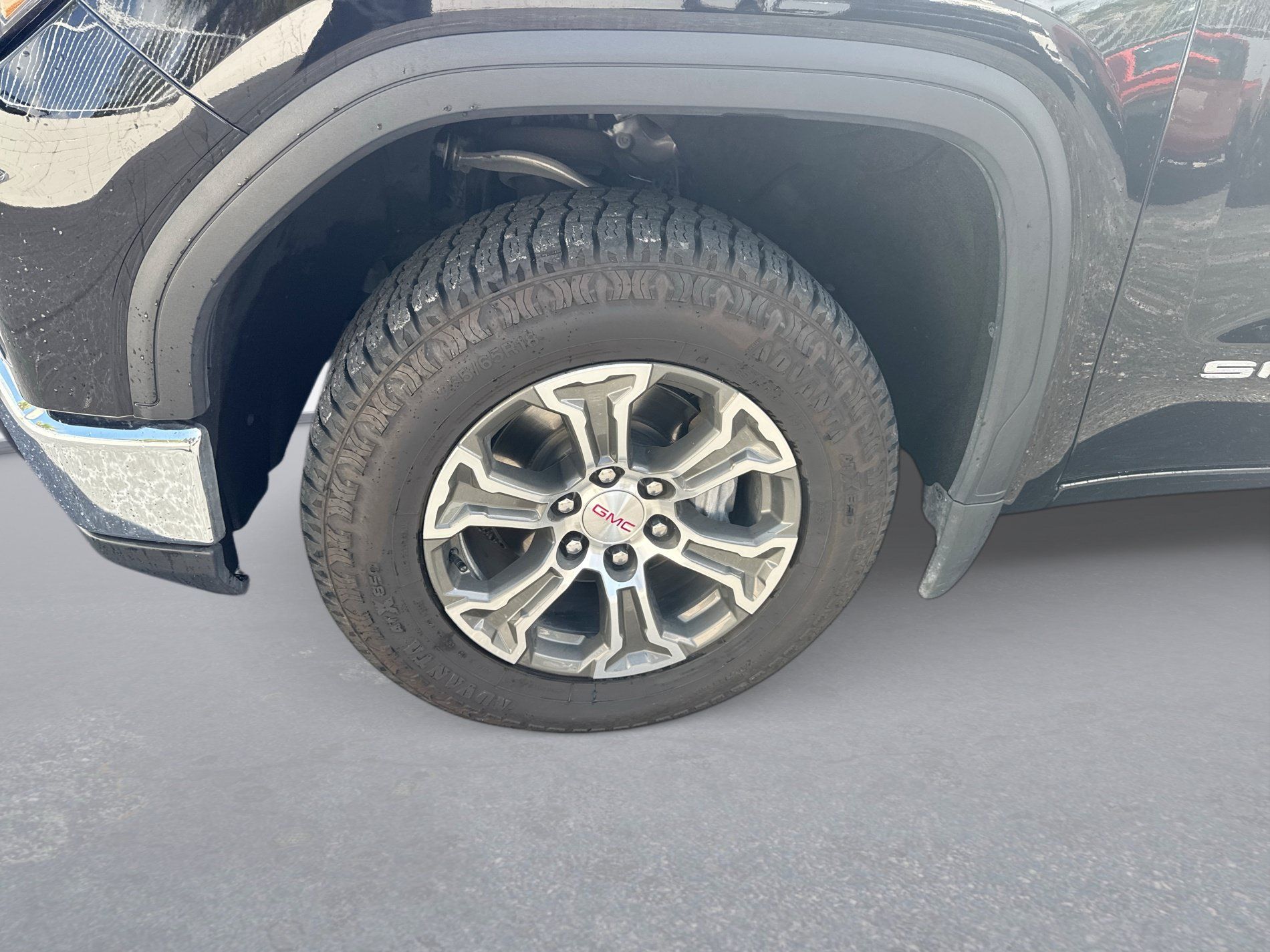 Used 2025 GMC Sierra 1500 SLT RWD image 11