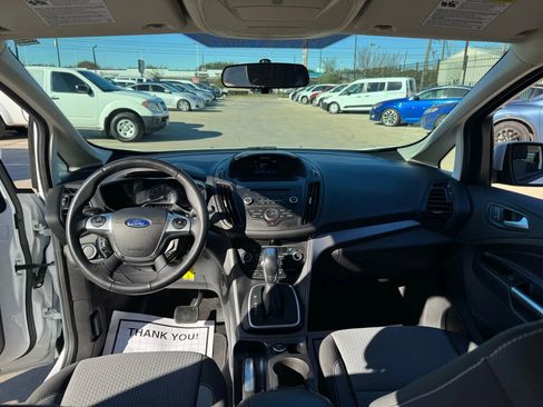 Used 2017 Ford C-MAX SE image 41