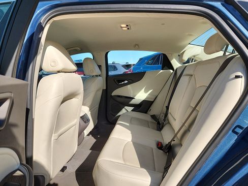 Used 2024 Chevrolet Malibu LT image 12