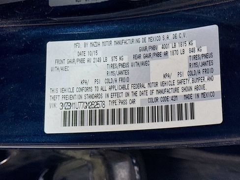 Used 2016 MAZDA MAZDA3 i Sport w/ Preferred Equipment Package FWD image 38