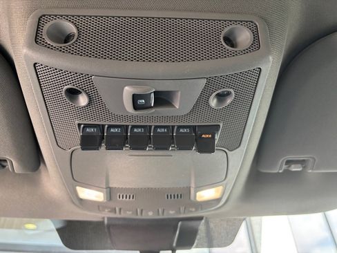 Used 2021 Ford F250 Lariat w/ Lariat Ultimate Package image 18