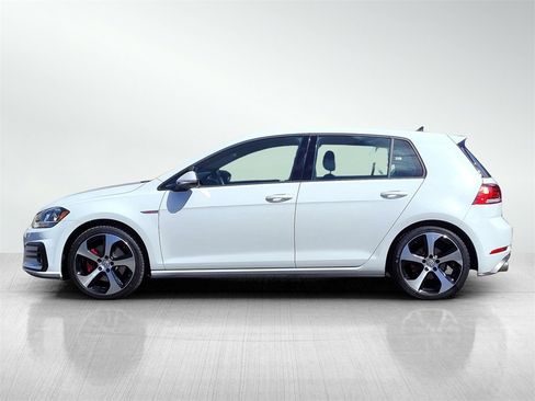 Used 2018 Volkswagen Golf 4-Door image 7