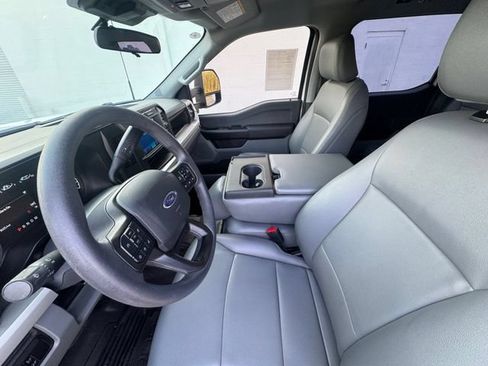 Used 2024 Ford F350 XL RWD image 28