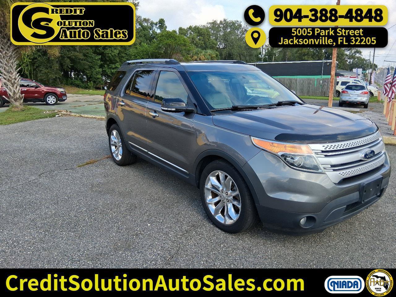 Used 2014 Ford Explorer XLT w/ Equipment Group 202A FWD image 1