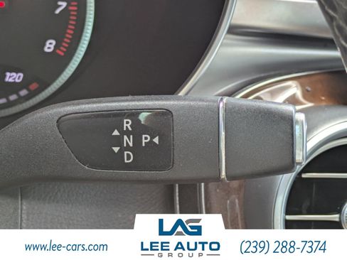 Used 2016 Mercedes-Benz GLC 300 w/ Driver Assistance Package image 28
