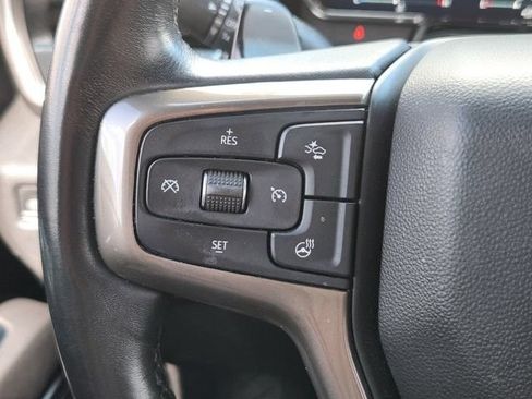 Used 2022 Chevrolet Silverado 1500 High Country w/ High Country Premium Package AWD/4WD image 28