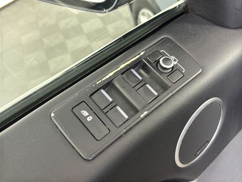Used 2016 Land Rover Range Rover Sport HSE AWD/4WD image 15
