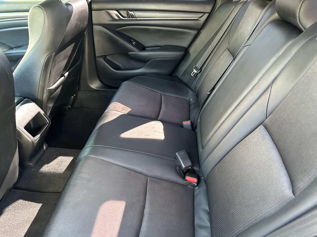 Used 2019 Honda Accord Sport image 18