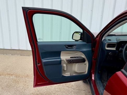 Used 2025 Ford Maverick Lariat w/ 4K Tow Package AWD/4WD image 14