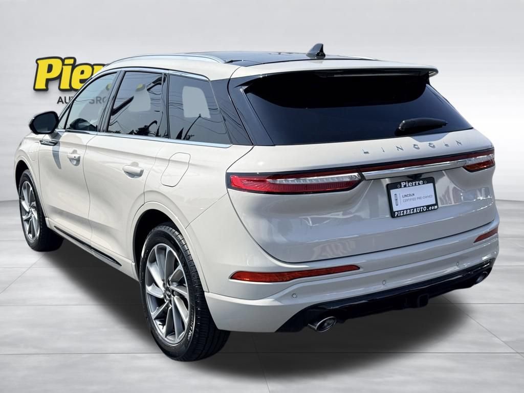 Certified 2024 Lincoln Corsair Grand Touring w/ Equipment Group 301A AWD/4WD image 8