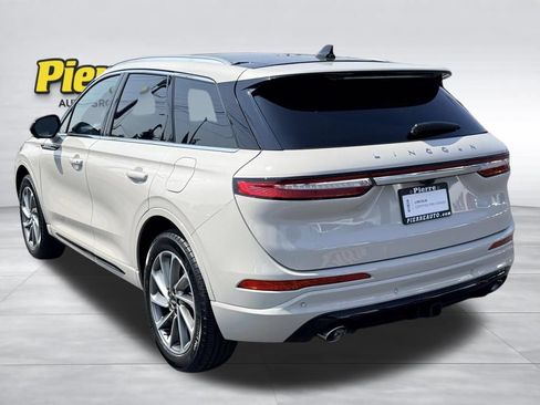 Certified 2024 Lincoln Corsair Grand Touring w/ Equipment Group 301A AWD/4WD image 8