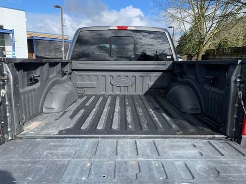 Used 2018 Ford F150 XLT w/ Equipment Group 302A Luxury image 5